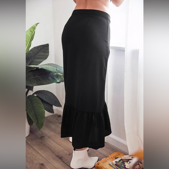 Lulus Mesmerizing Love Black Ruffled Faux Wrap Midi Skirt - Picture 4 of 7